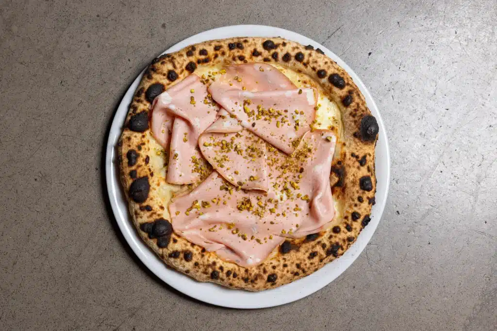 Aperitivo MORTADELLA pizza